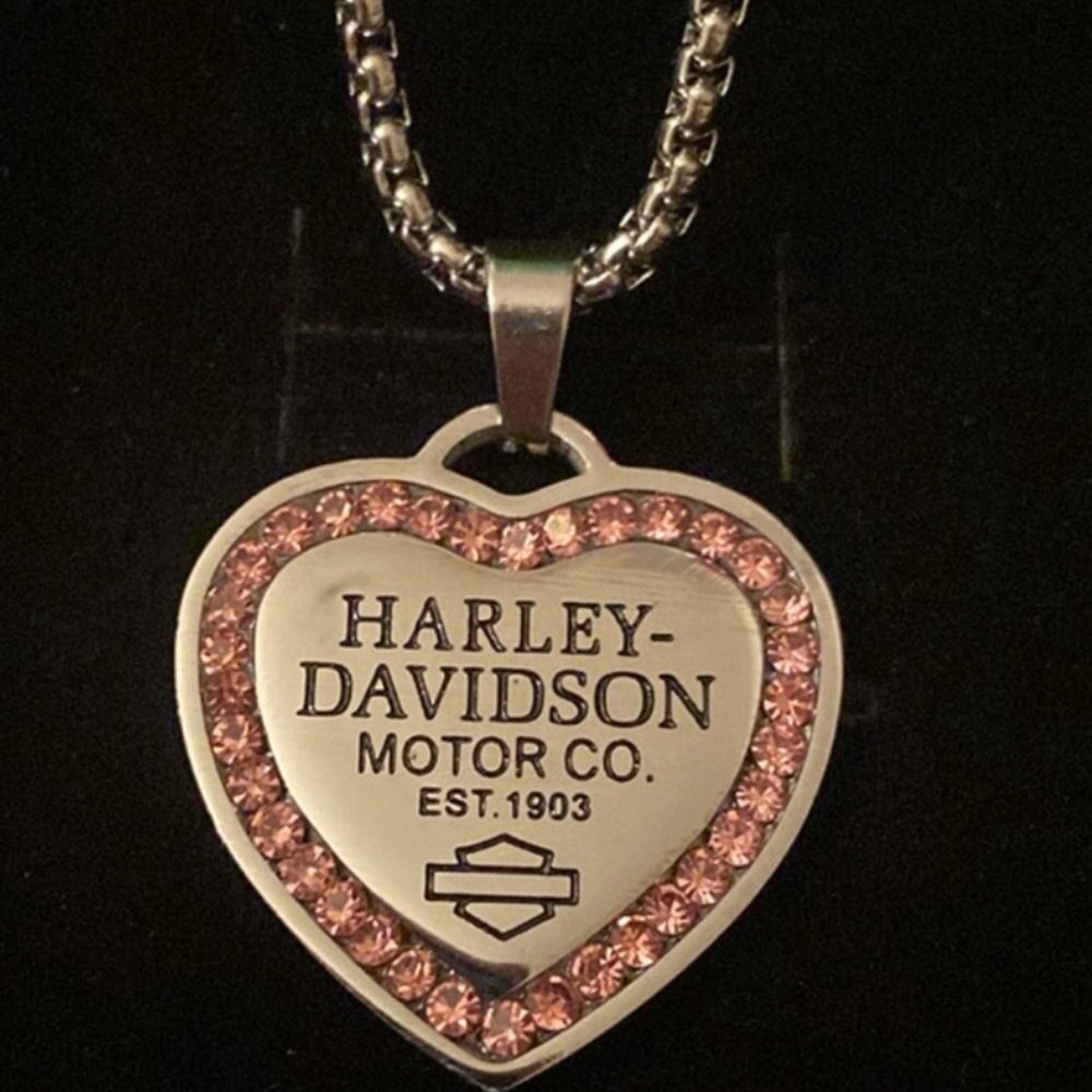 Pink Rhinestones Heart HD Necklace - Picture 8 of 10